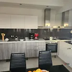 Mateo Appartement *